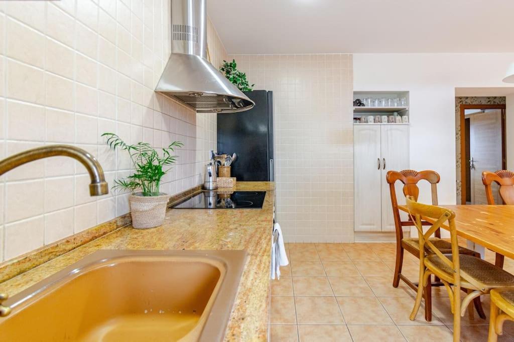 Alcañiz Casa Rural Torre Gil מראה חיצוני תמונה